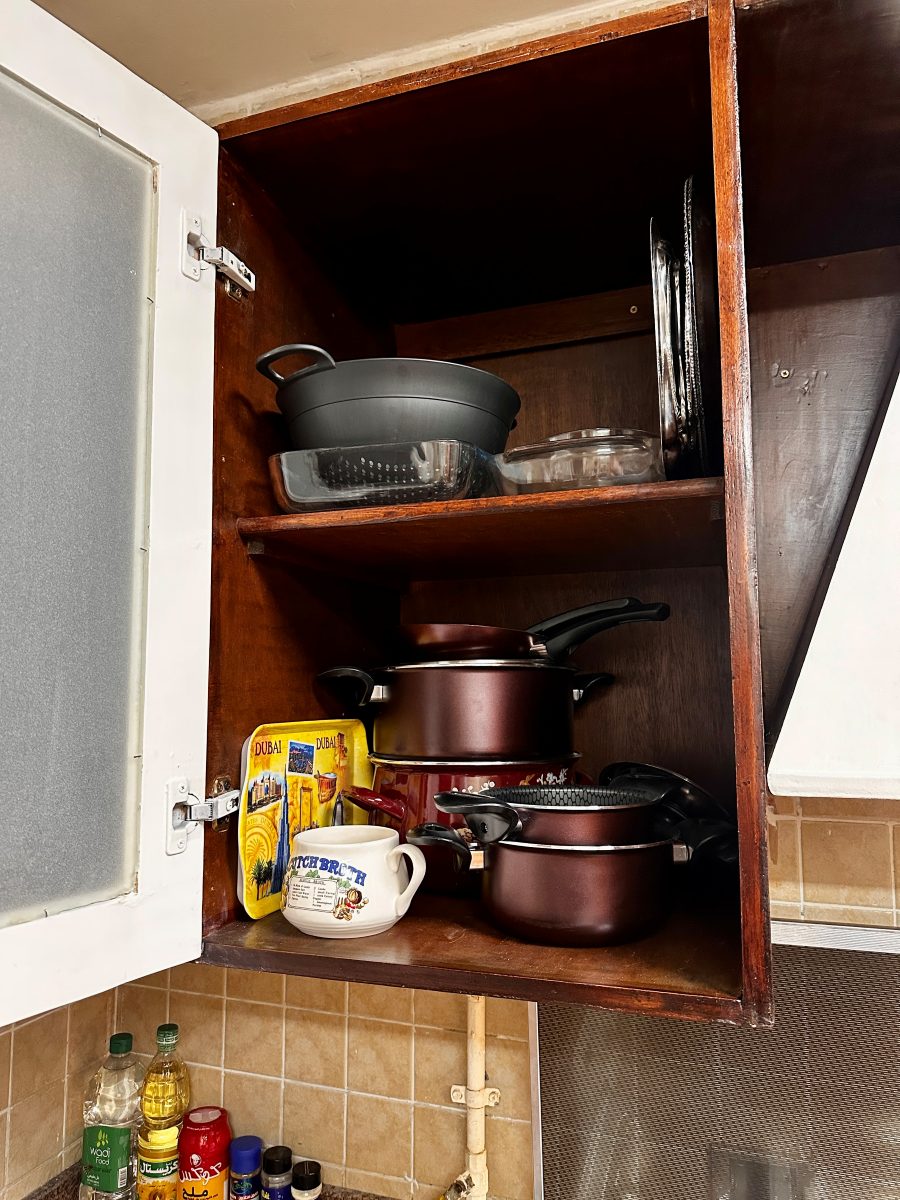 Pots, pans and cookware in the kitchen
